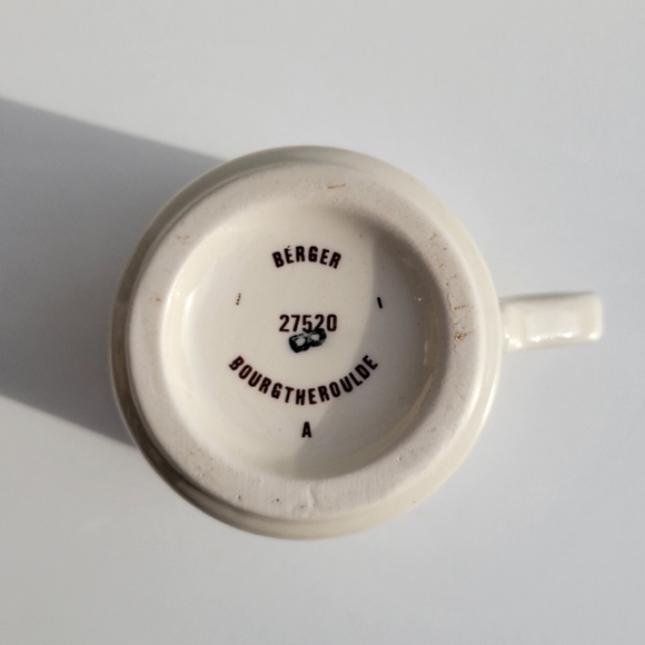 Vintage Floral Ceramic Mug - Picture 5 of 5